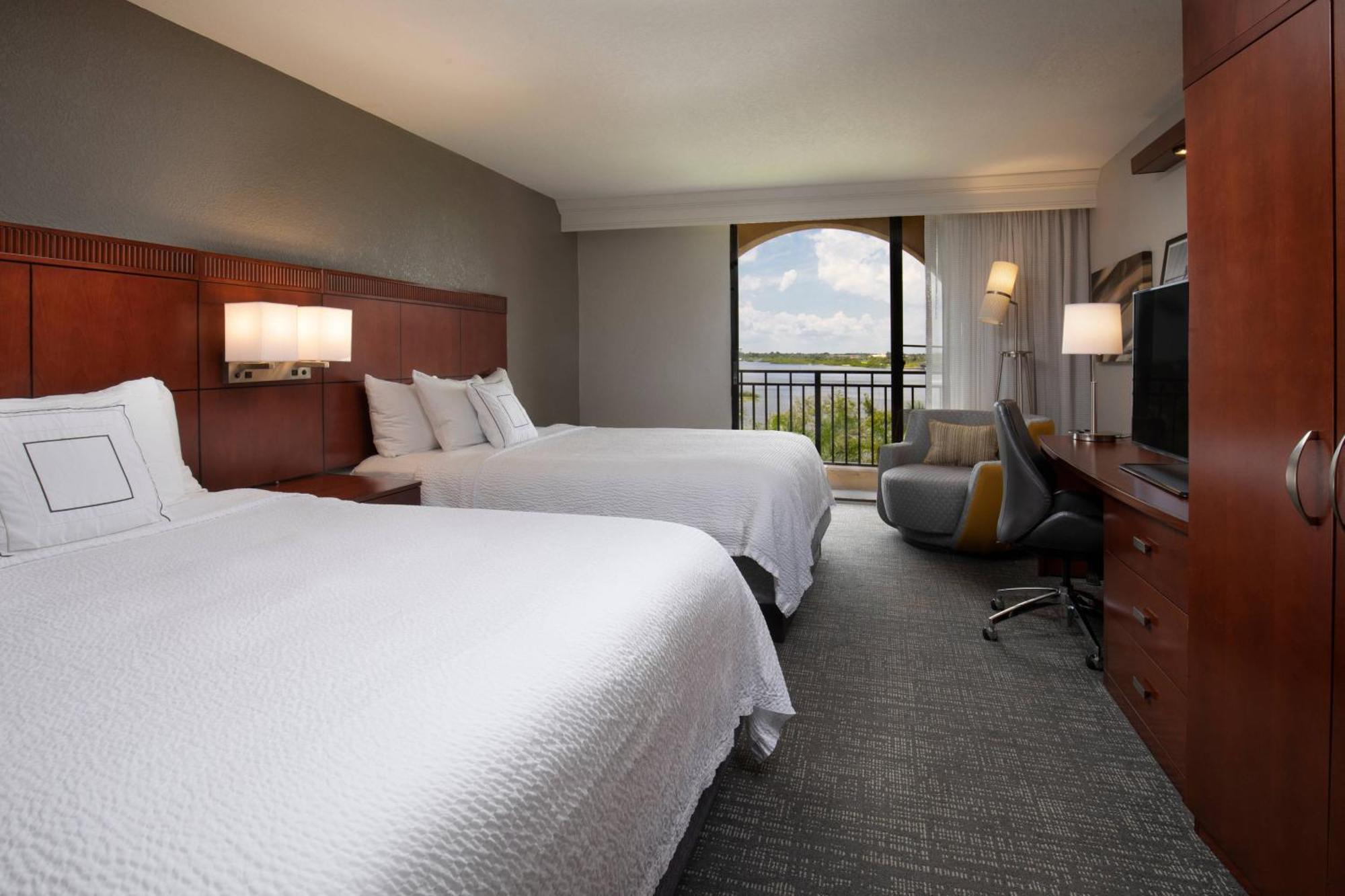 Courtyard By Marriott Bradenton Sarasota/Riverfront Exterior foto