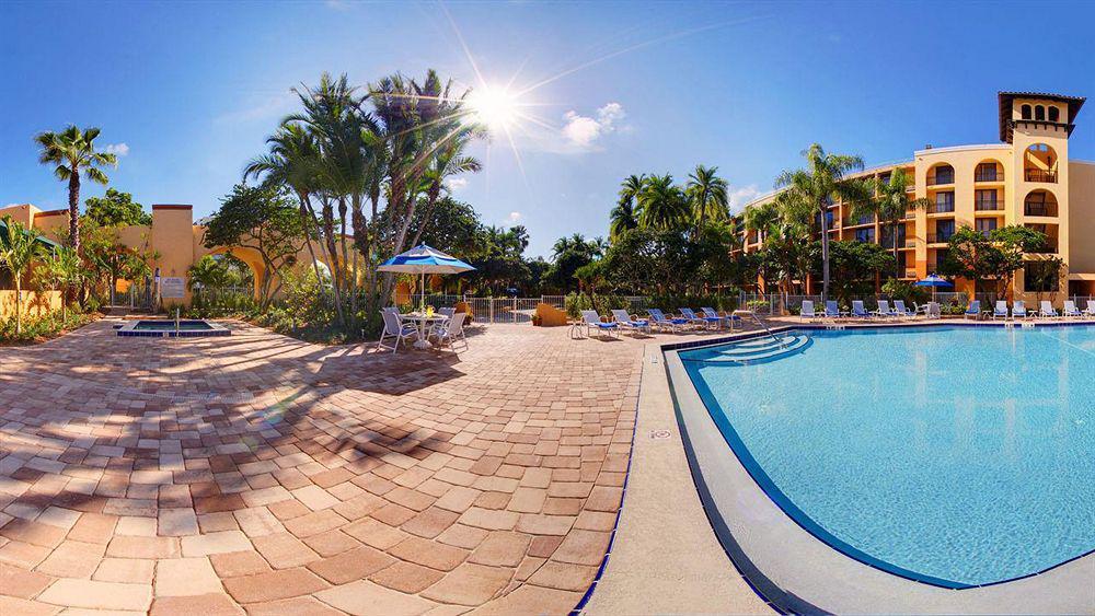 Courtyard By Marriott Bradenton Sarasota/Riverfront Exterior foto